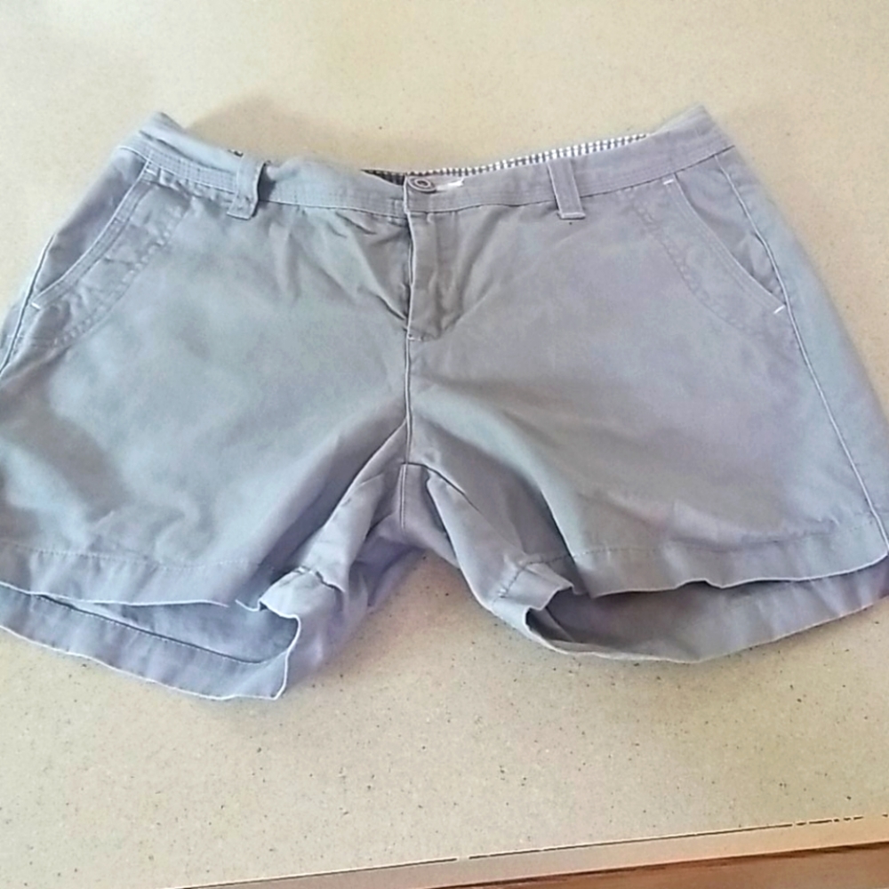 Natural Reflections slate grey shorts